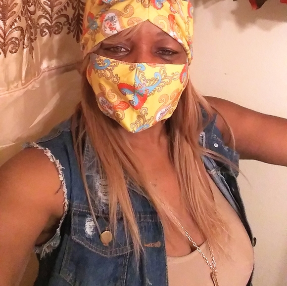 Face Mask/Shields - Picture 7 of 16